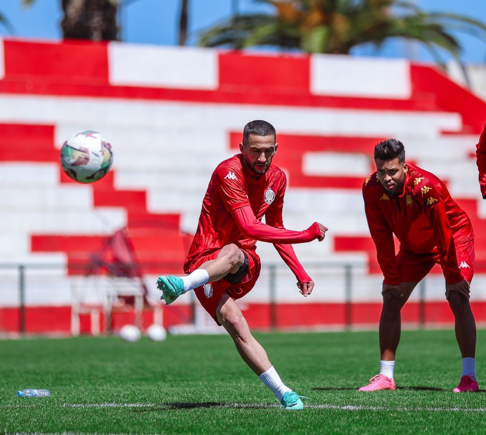 ميركاتو الشرق: الأندية المغربية الأقل إنفاقا عربيا على التعاقدات