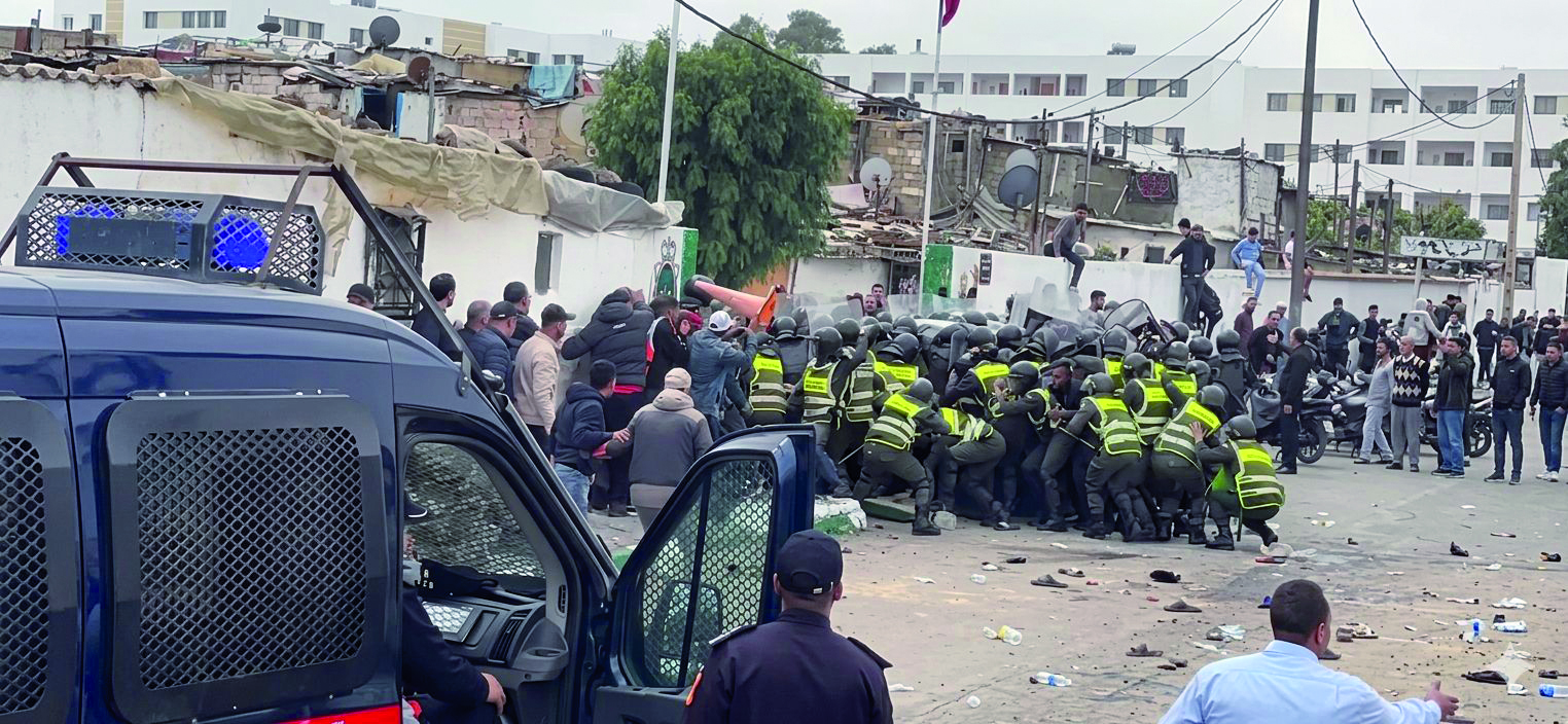 الدار البيضاء.. القضاء يلاحق 7 أشخاص على خلفية “أحداث شغب” رافقت إفراغ حقل الرماية
