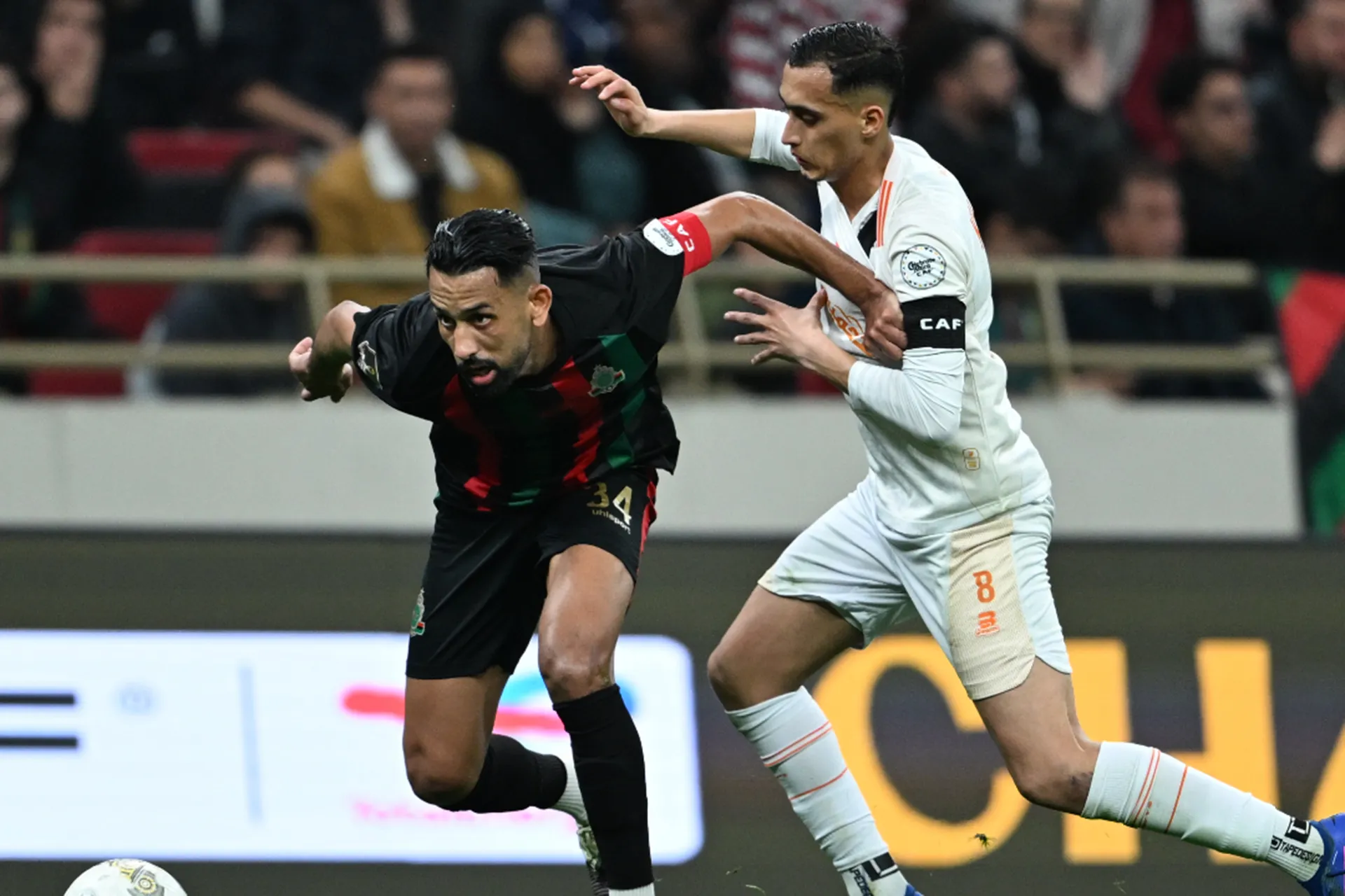 نهضة بركان-الجيش الملكي.. مواجهة قوية لنيل شرف تمثيل المغرب في المشهد الختامي