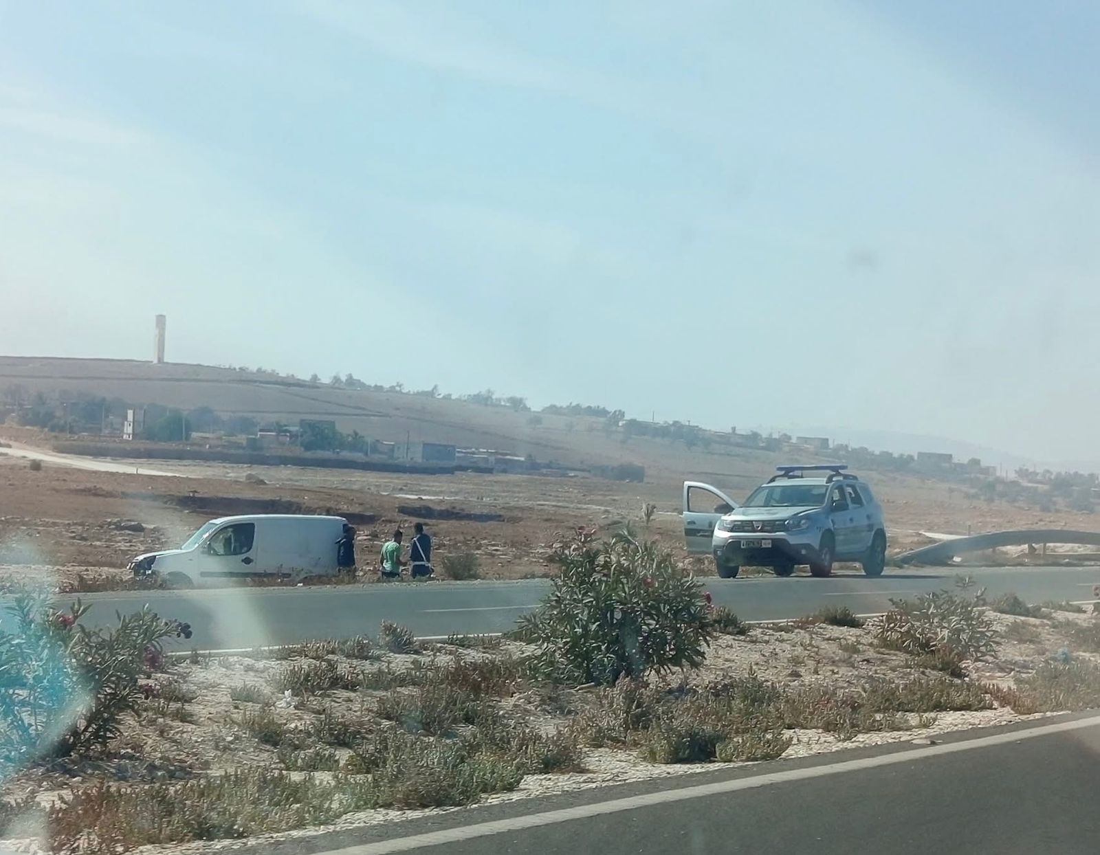 الصويرة.. نجاة أسرة من حادث سير إثر انفجار عجلة سيارة بطريق “دوار العرب”