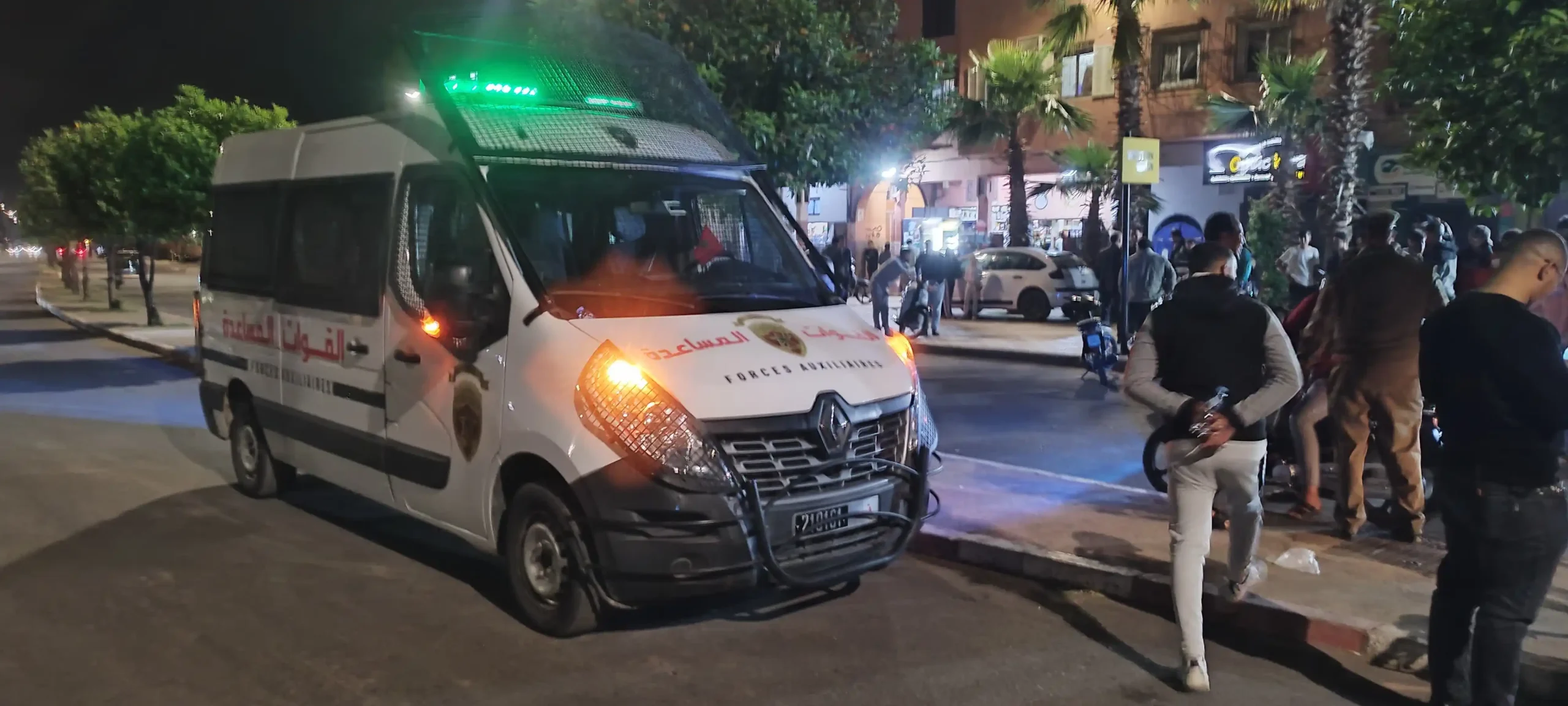 مراكش.. حادثة سير مميتة بحي إزلي تنهي حياة شاب متهم بالسرقة وتصيب مرافقه بجروح بليغة