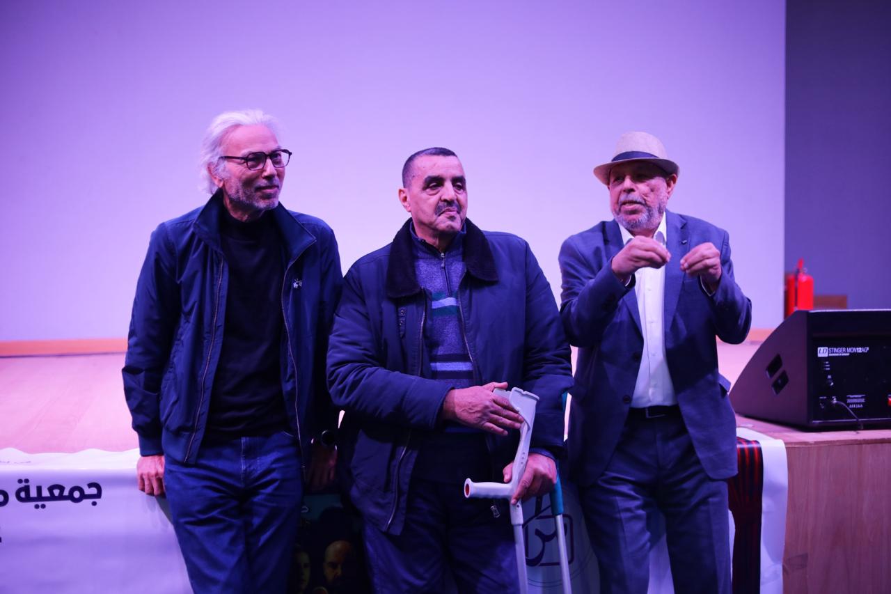 مراكش.. “طحالب مرة” يجمع عشاق الفن السابع في أمسية سينمائية بالمركب الثقافي