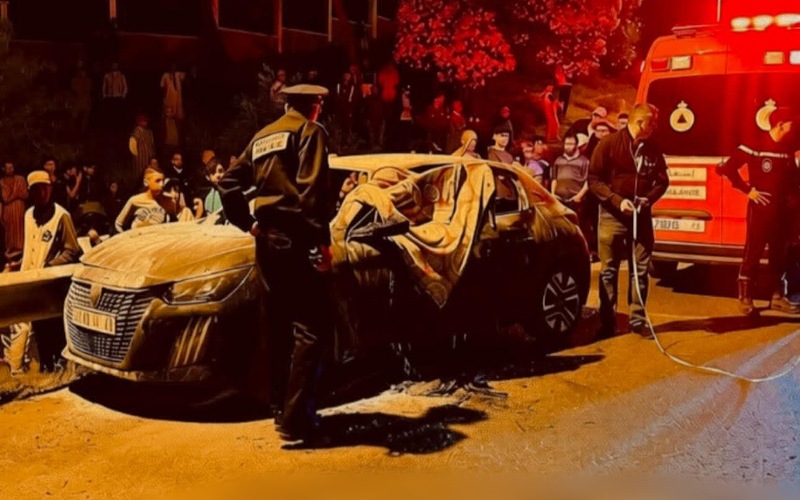 وفاة سائق احتراقاً إثر اصطدام عنيف بحاجز طرقي