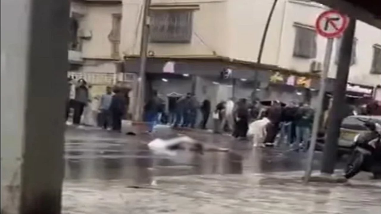 الجزائر.. هجومان انتحاريان يستهدفان منشأة أمنية وموقعاً صناعياً تزامناً مع زيارة البابا