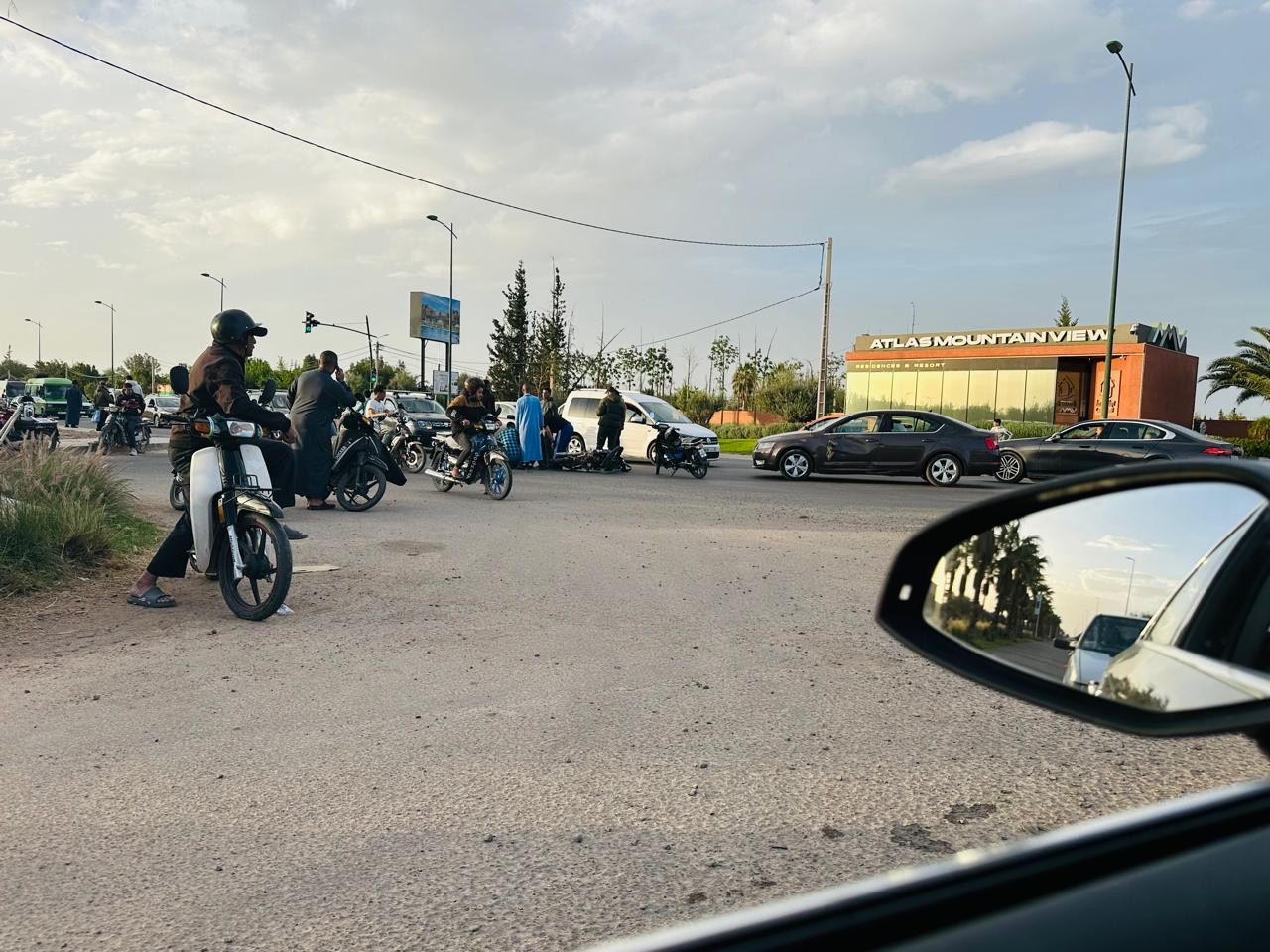 عاجل.. اصطدام سيارة و”موطور” يخلف مصابين ويعرقل السير بتسلطانت +صورة