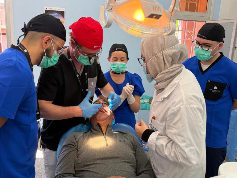 مراكش تحتضن الدورة 14 لعملية “ألف ابتسامة المغرب” لتعزيز صحة الفم والأسنان