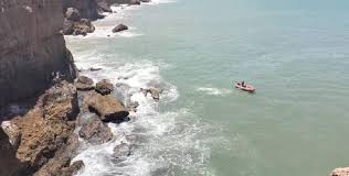 آسفي.. نجاة شاب من موت محقق إثر سقوطه من جرف “أموني”