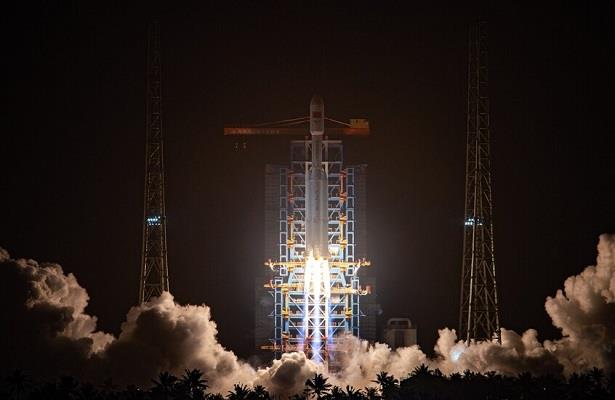 الصين تطلق مجموعة جديدة من الأقمار الاصطناعية للأنترنت