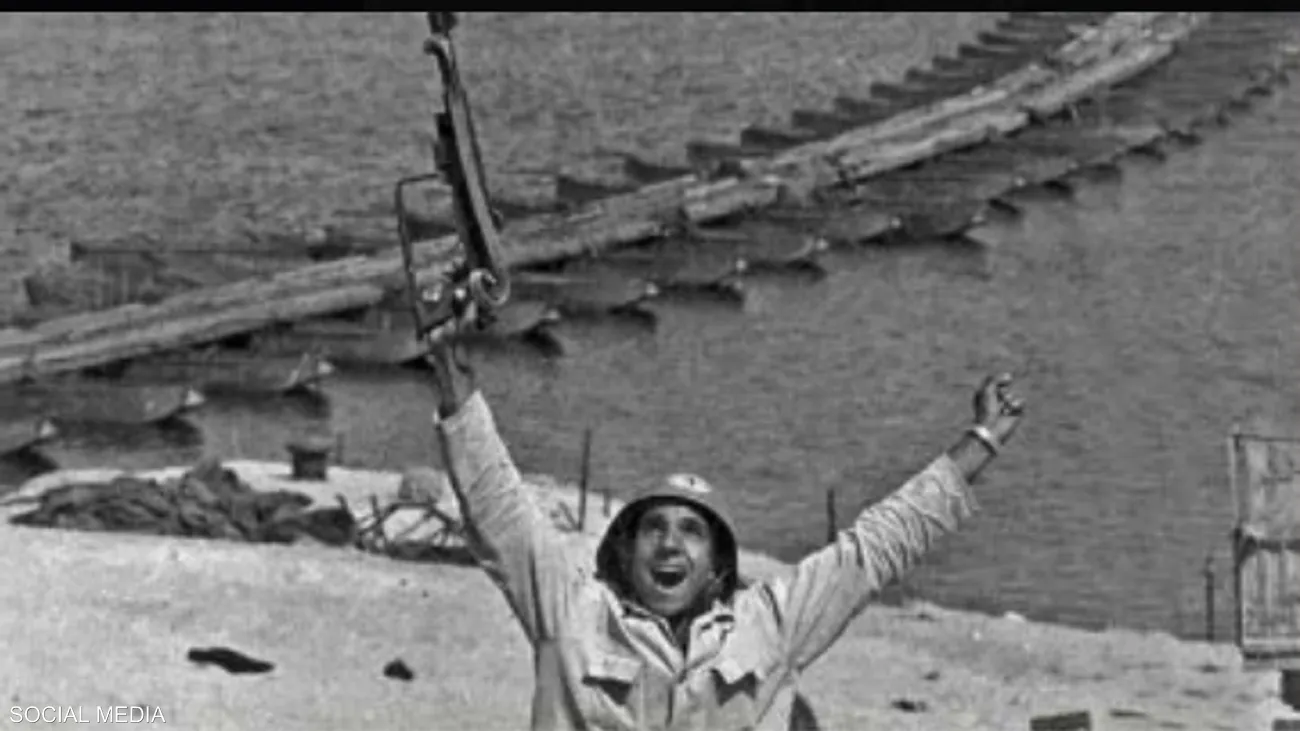 وفاة صاحب أشهر لقطة وثقت العبور المصري في 1973