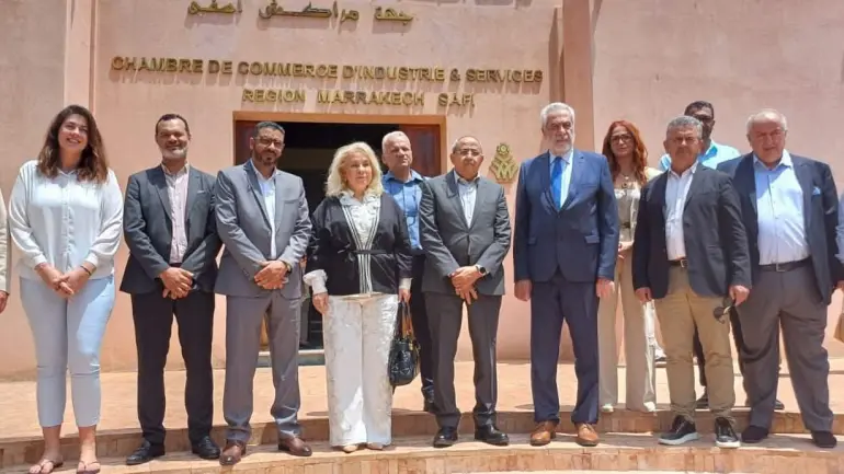 غرفة التجارة والصناعة جهة مراكش آسفي تتباحث فرص الشراكة مع وفد من رجال الأعمال اليونانيين