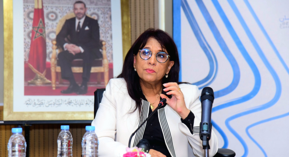 بوعياش تدين تداول فيديو لطفل قاصر يُجبر على شرب مادة كحولية