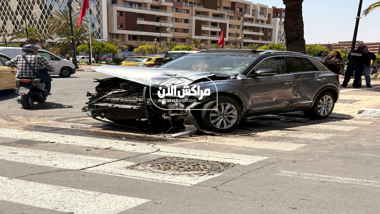 السرعة المفرطة تسبب في حادثة سير بين سيارتين بمراكش