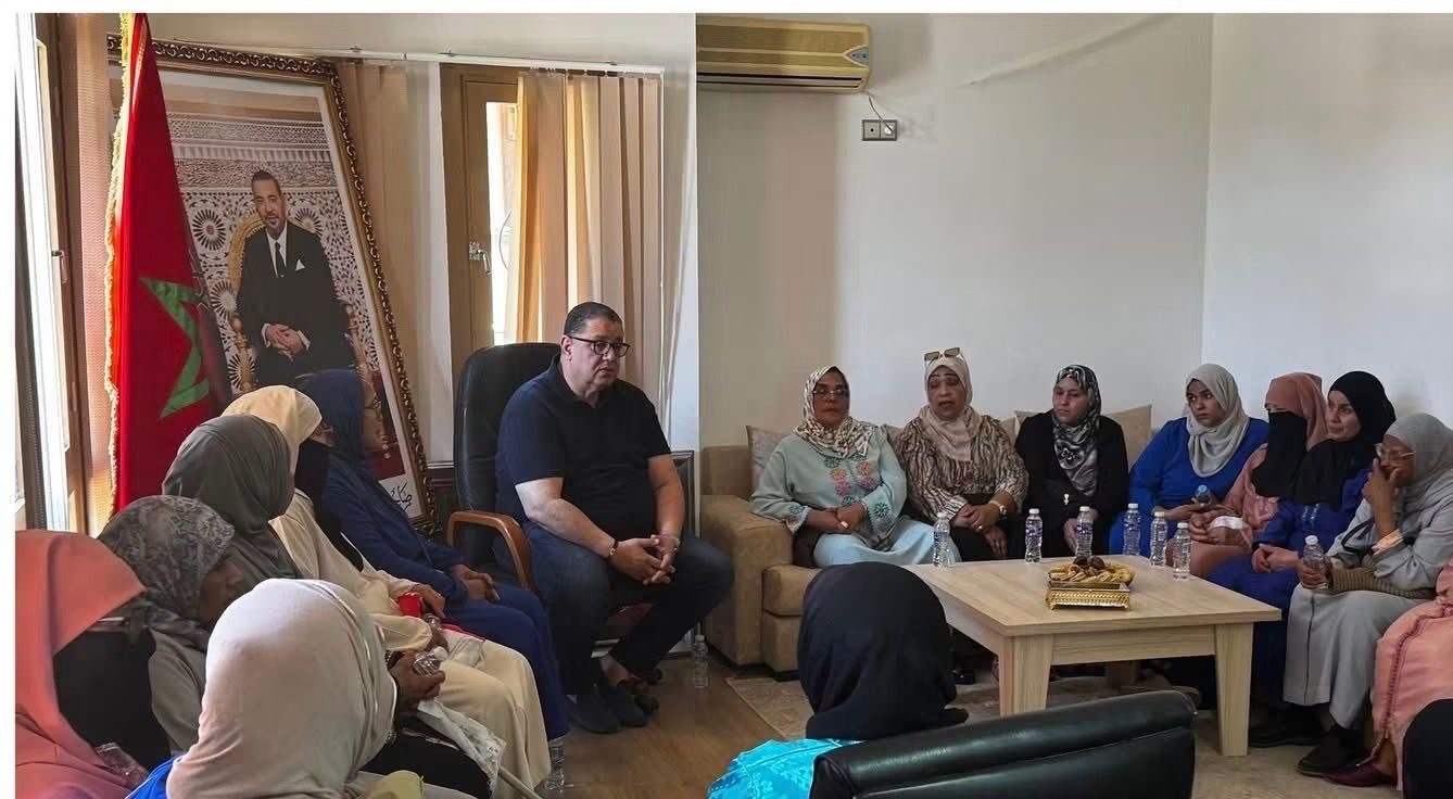 عبد الرحمان وافا يعقد لقاءً تواصلياً مع ساكنة الدائرة الأولى بالمشور القصبة