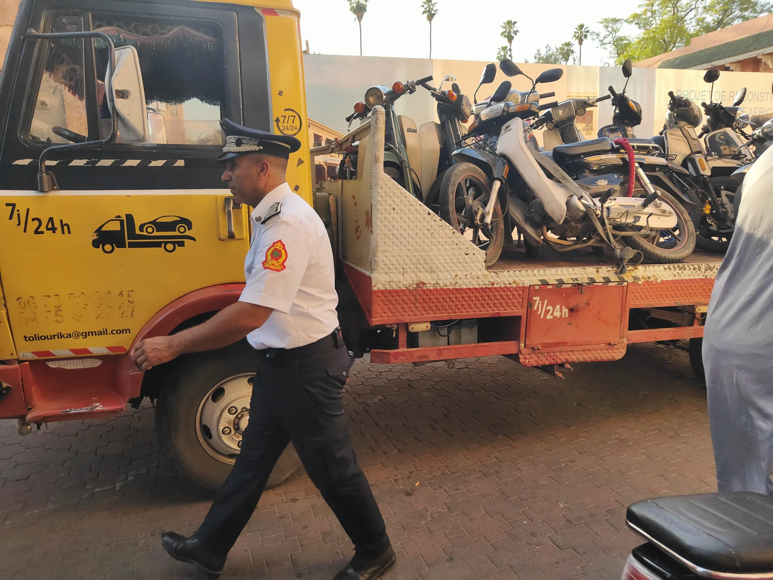 حملة أمنية بمراكش لضبط الدراجات النارية المخالفة بساحة جامع الفنا ومحيطها