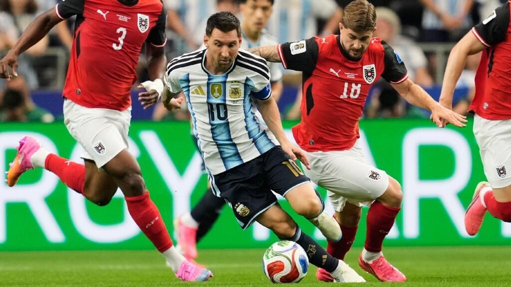 مونديال 2026.. ميسي يقود الأرجنتين إلى ثمن النهائي بثنائية في شباك النمسا