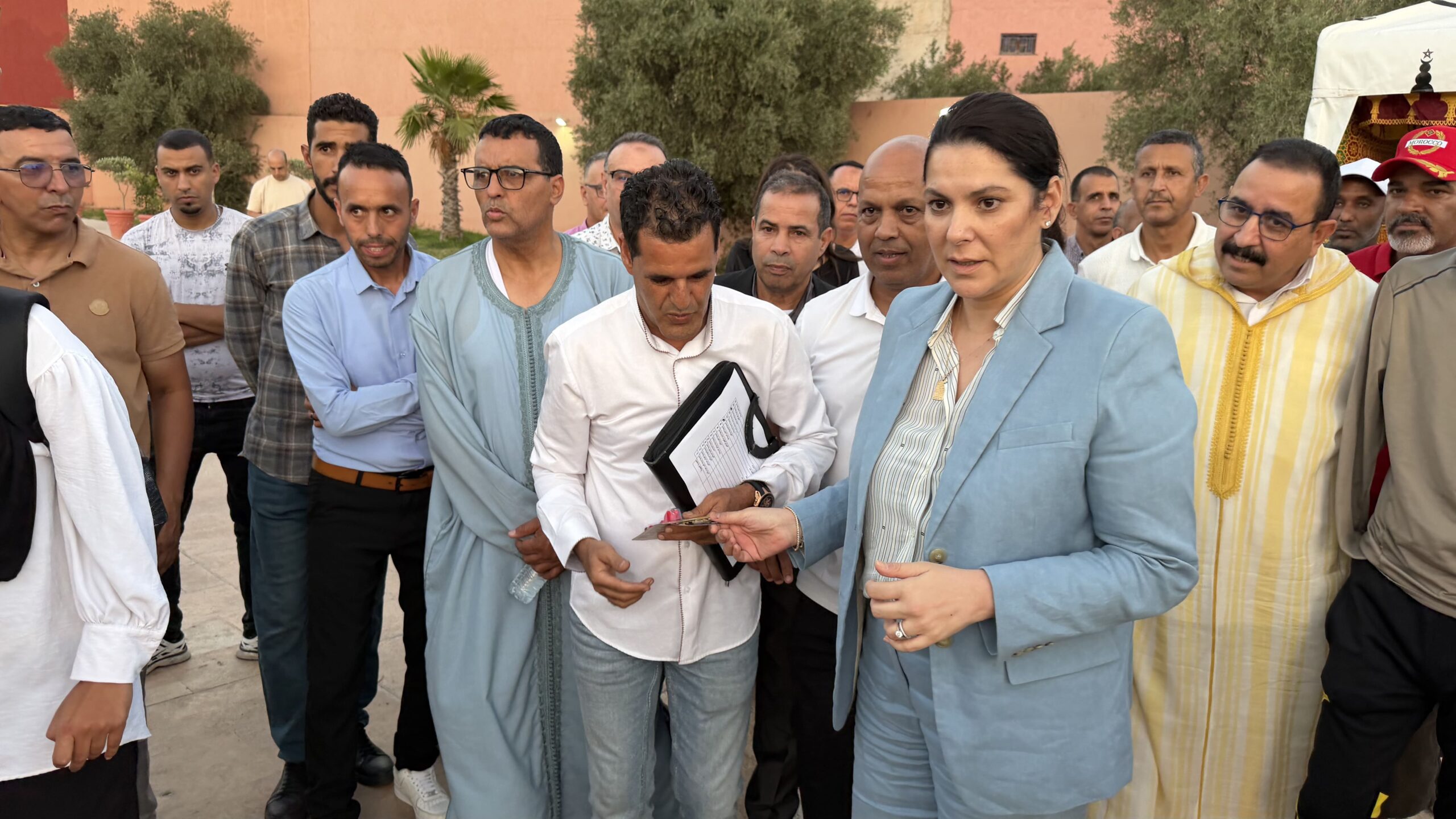 المنصوري عمدة مراكش تعطي الانطلاقة الرسمية للموسم الصيفي بالمسابح الجماعية من مسبح أزلي