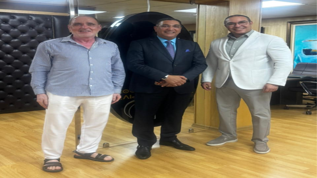 رسمياً.. الحركة الشعبية تمنح تزكية الدائرة التشريعية “جليز النخيل” بمراكش للنقيب مولاي سليمان العمراني