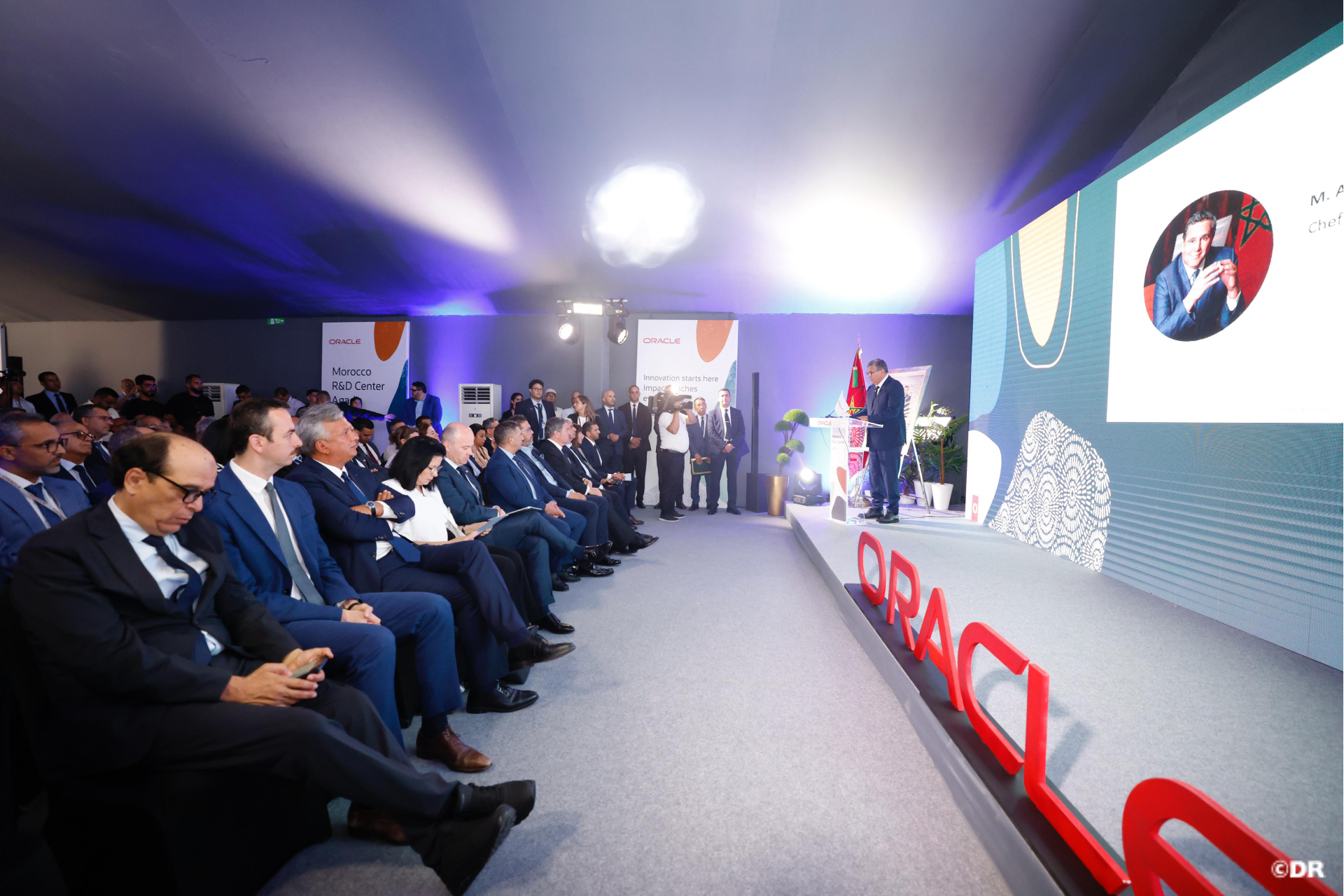 اخنوش: استراتيجية “المغرب الرقمي 2030” تجعل من الرقمنة محركا للتنافسية والإدماج الاجتماعي