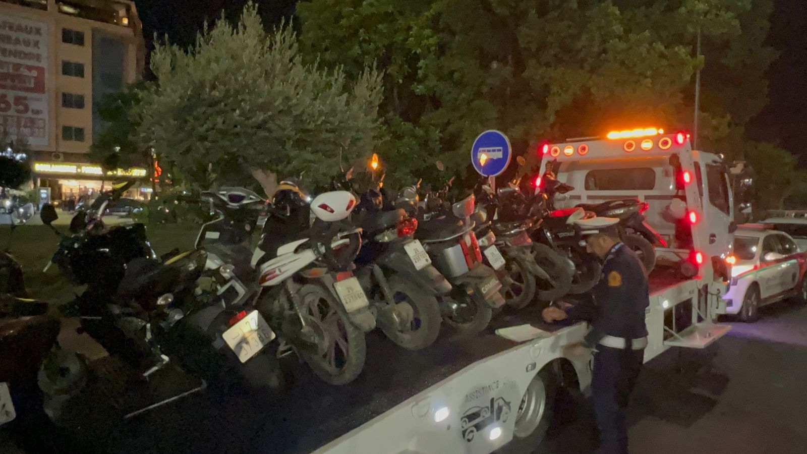 مراكش.. حملة أمنية واسعة النطاق بجليز تسفر عن توقيفات وحجز عشرات الدراجات النارية
