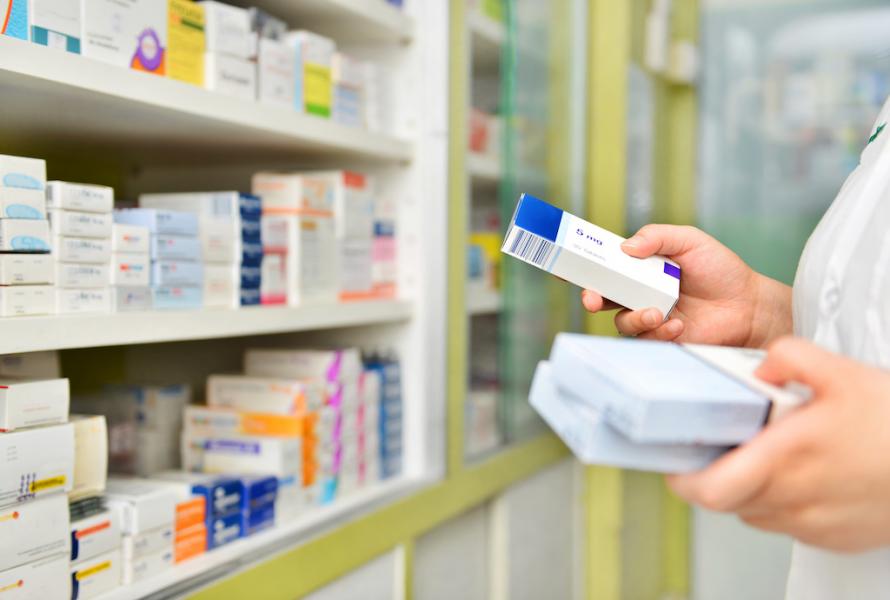 مجلس المستشارين يصادق بالأغلبية على مشروع قانون يتعلق بمدونة الأدوية والصيدلة