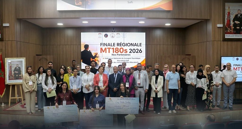 مراكش.. جامعة القاضي عياض تتوج الفائزين في النهائي الجهوي لمسابقة “أطروحتي في 180 ثانية”