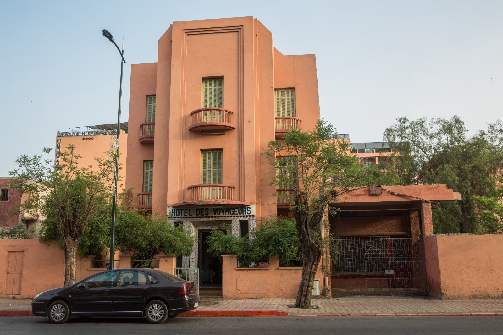 تقييد فندق المسافرين بمراكش في عداد الآثار ثمرة جهود جمعية «تراث» لحماية التراث المعماري