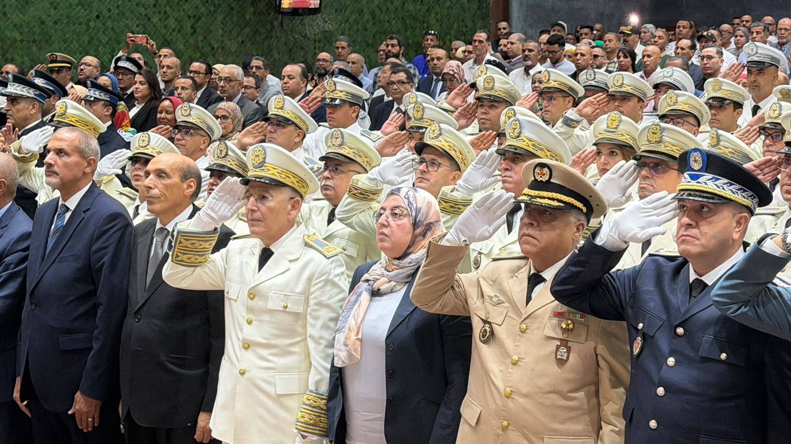 والي جهة مراكش آسفي يترأس حفل الإنصات إلى الخطاب الملكي بمناسبة عيد العرش