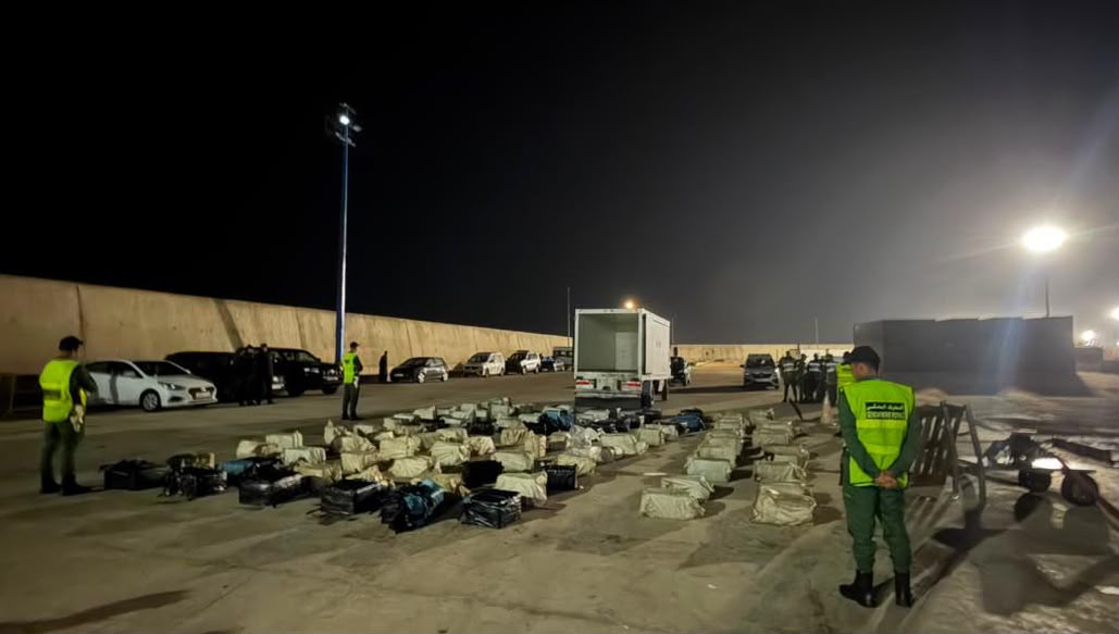 الدرك الملكي يحبط محاولة لتهريب أكثر من ثلاثة أطنان من الكوكايين بسواحل طرفاية