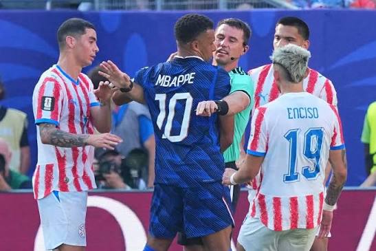مبابي يهين والدة لاعب الباراغواي بعبارات بذيئة