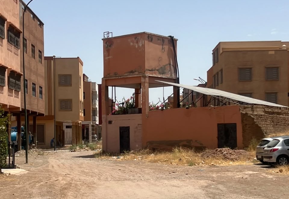 تسلطانت.. مطالب للسلطات بالتدخل بشأن برج المياه بتجزئة جوهرة