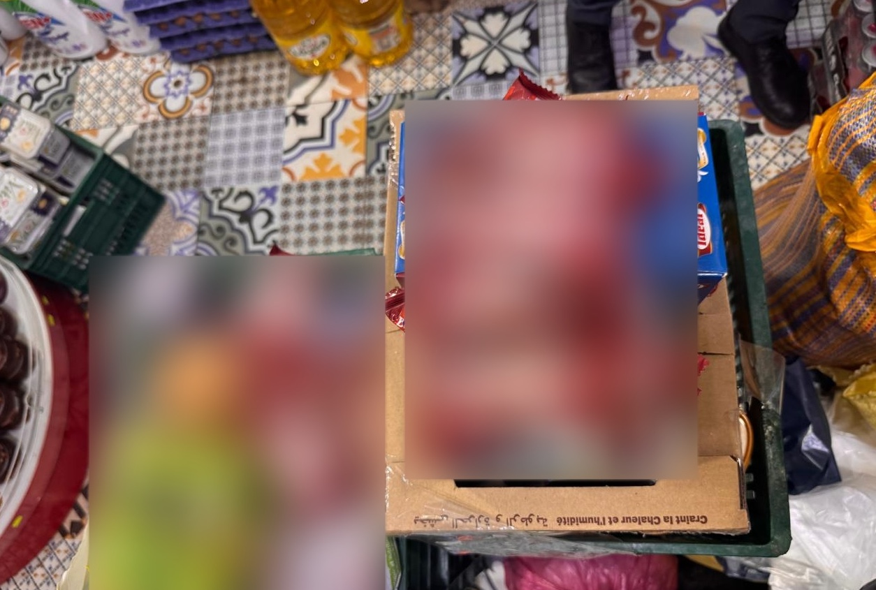 حجز كميات من المواد الغذائية الفاسدة داخل محل تجاري بتامنصورت