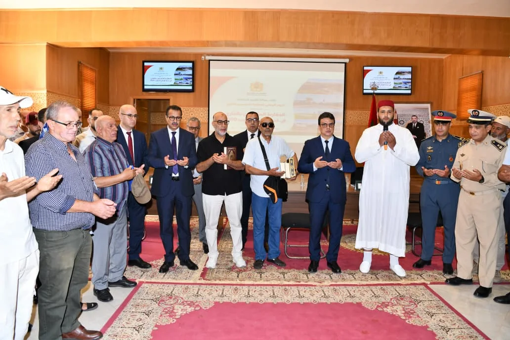 الرحامنة.. لقاء تواصلي مع أفراد الجالية المغربية بمناسبة يومهم الوطني