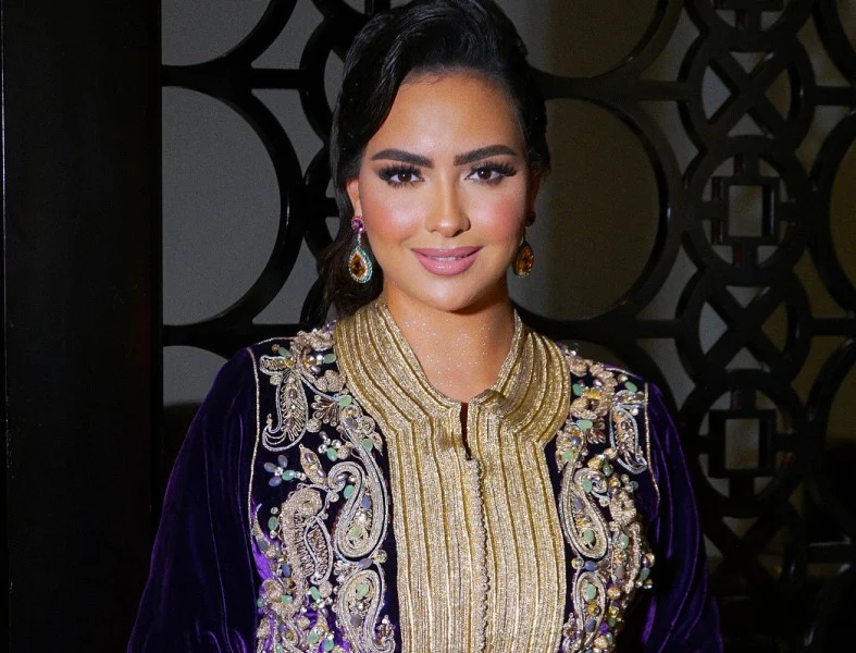 الفنانة سامية العنطاري تنطلق في جولة أوروبية