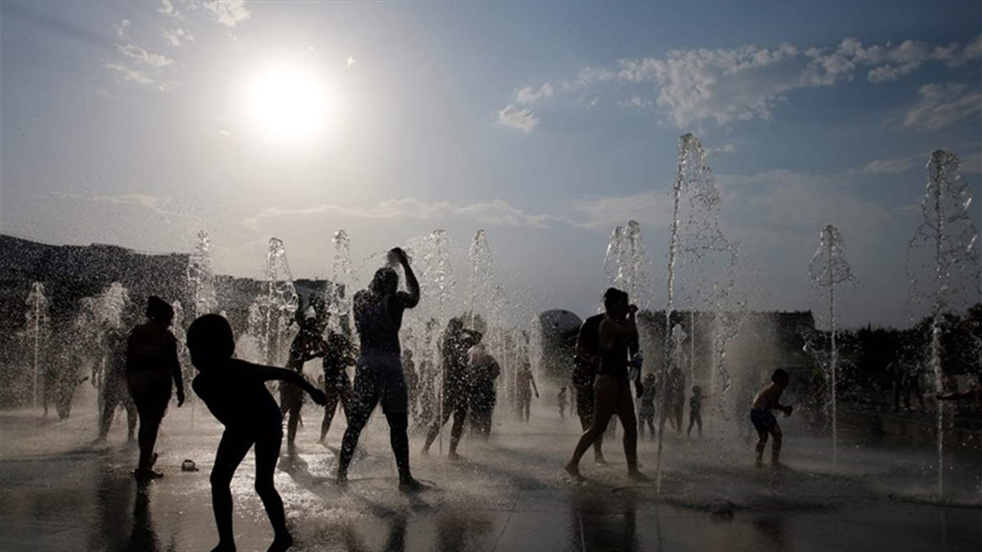 فرنسا تسجّل 7000 وفاة إضافية خلال موجات الحرّ