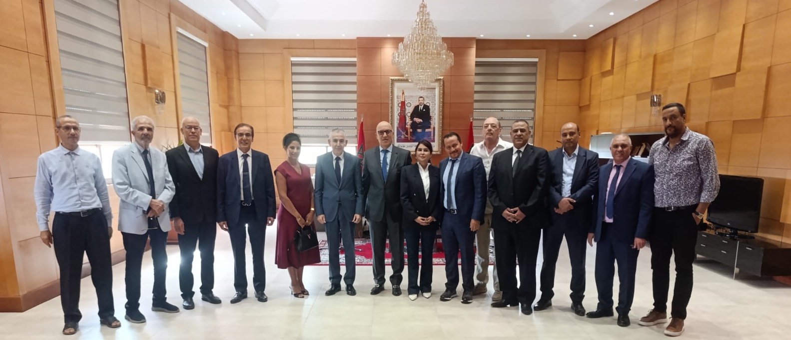 والي جهة مراكش-آسفي يستقبل وفداً استثمارياً ويعلن عن مشروع لتحديث مداخل المدينة بـ 300 مليون درهم