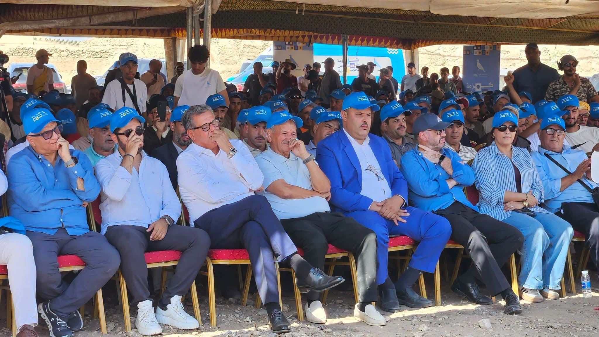 أخنوش يُشرف على لقاء حزبي بمسكالة لدعم مرشح “الأحرار” بإقليم الصويرة