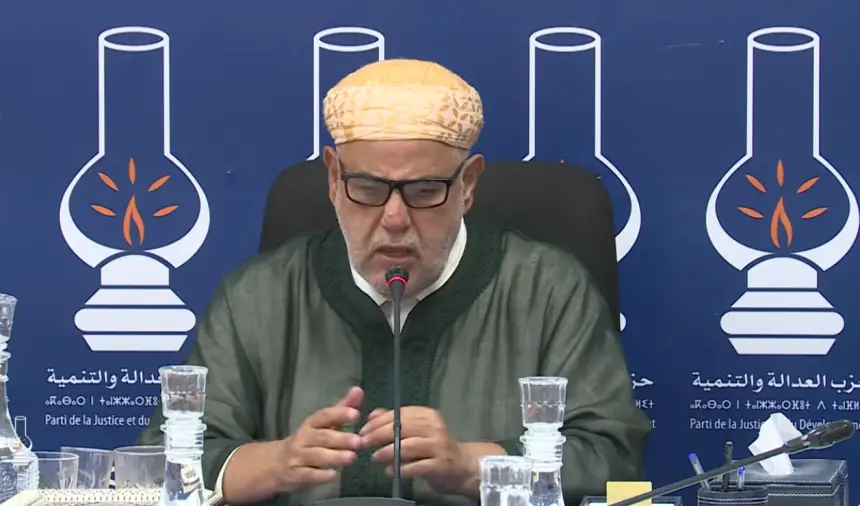 مشاورات تشكيل الحكومة.. بنكيران يؤكد التزام «العدالة والتنمية» بالاصطفاف في المعارضة رغم اللقاء المرتقب مع المنصوري