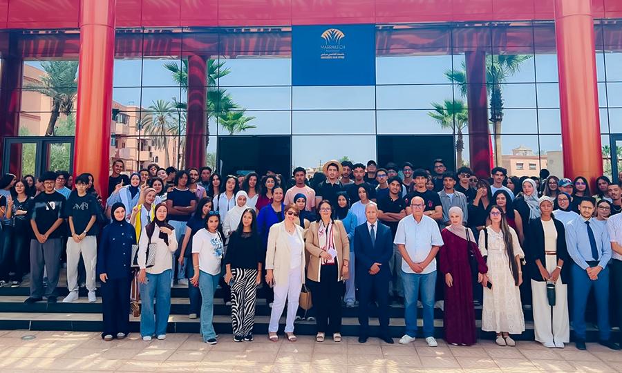 رئيس جامعة القاضي عياض يواكب تسجيل الطلبة الجدد برسم الموسم الجامعي 2026-2027