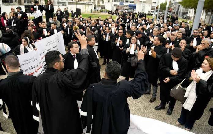 جمعية هيئات المحامين بالمغرب تُقرر مواصلة الإضراب الشامل إلى غاية افتتاح السنة التشريعية المقبلة