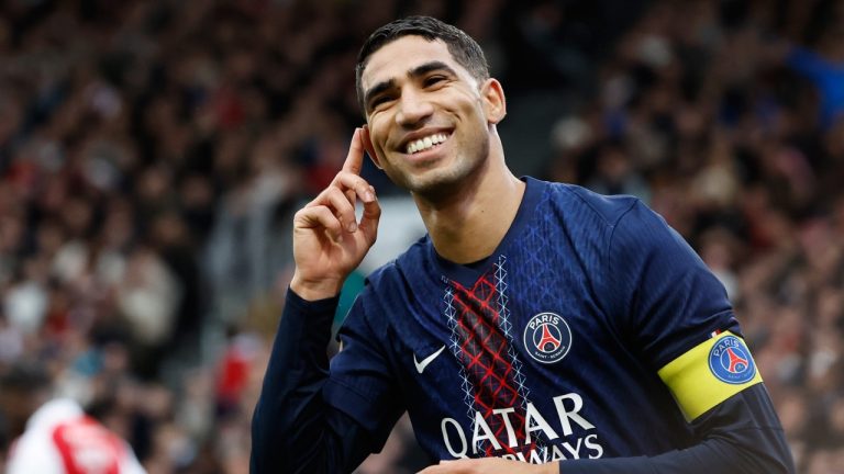 حكيمي المرشح العربي الوحيد في سباق الكرة الذهبية 2026