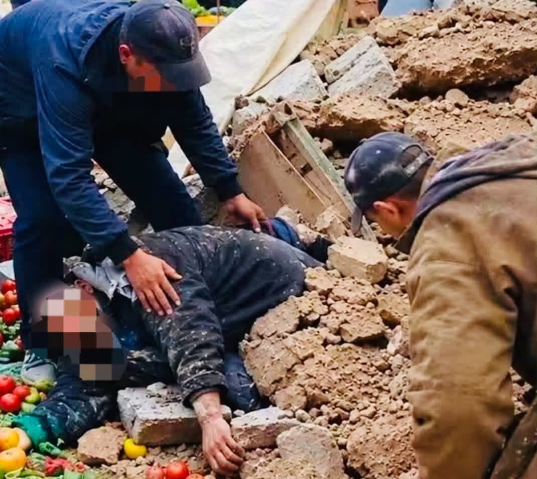 انهيار حائط بالسوق الأسبوعي لآيت أورير يرسل ثلاثة أشخاص الى المستشفى