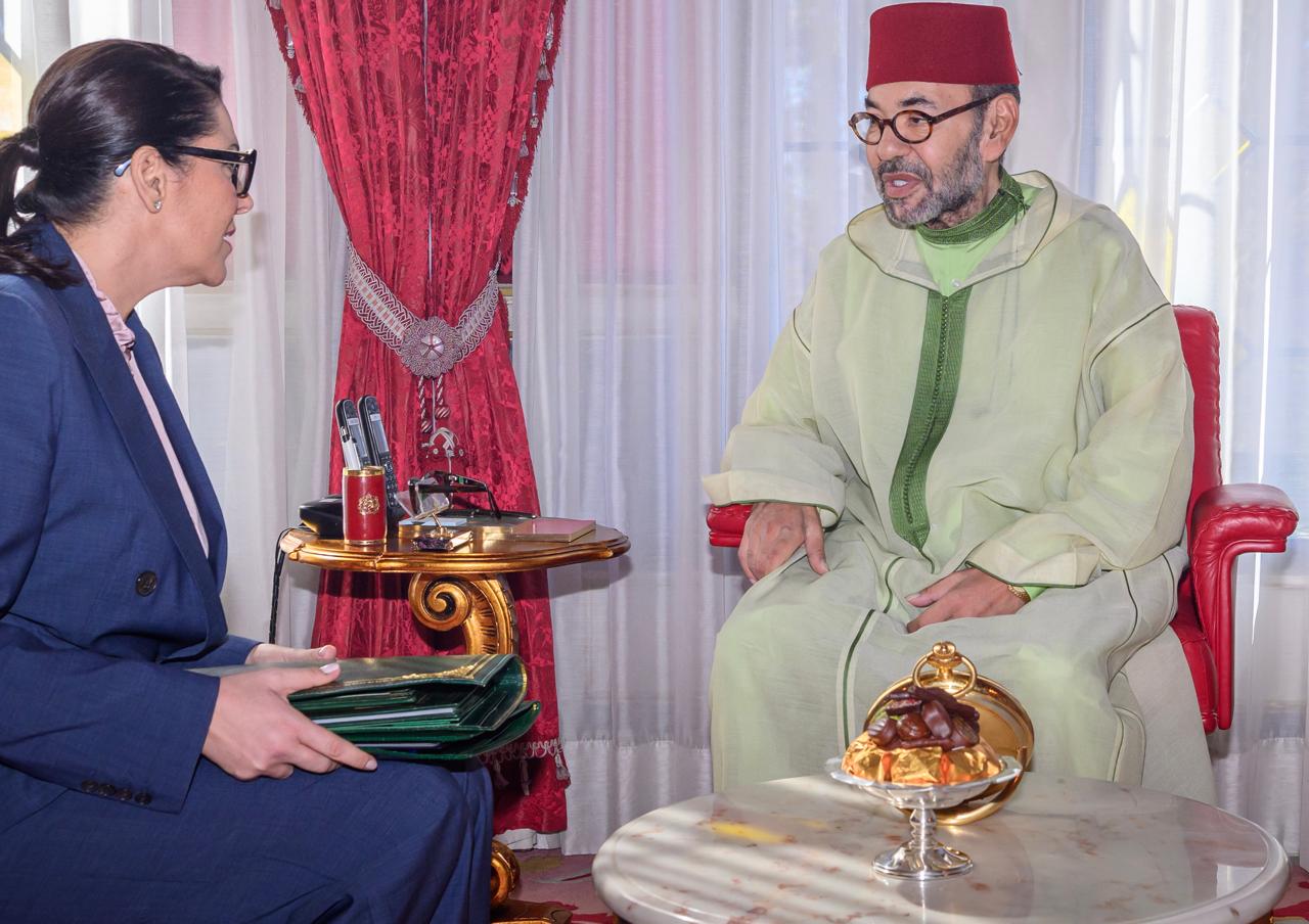 الملك يستقبل المنصوري للاطلاع على مسار تشكيل الحكومة