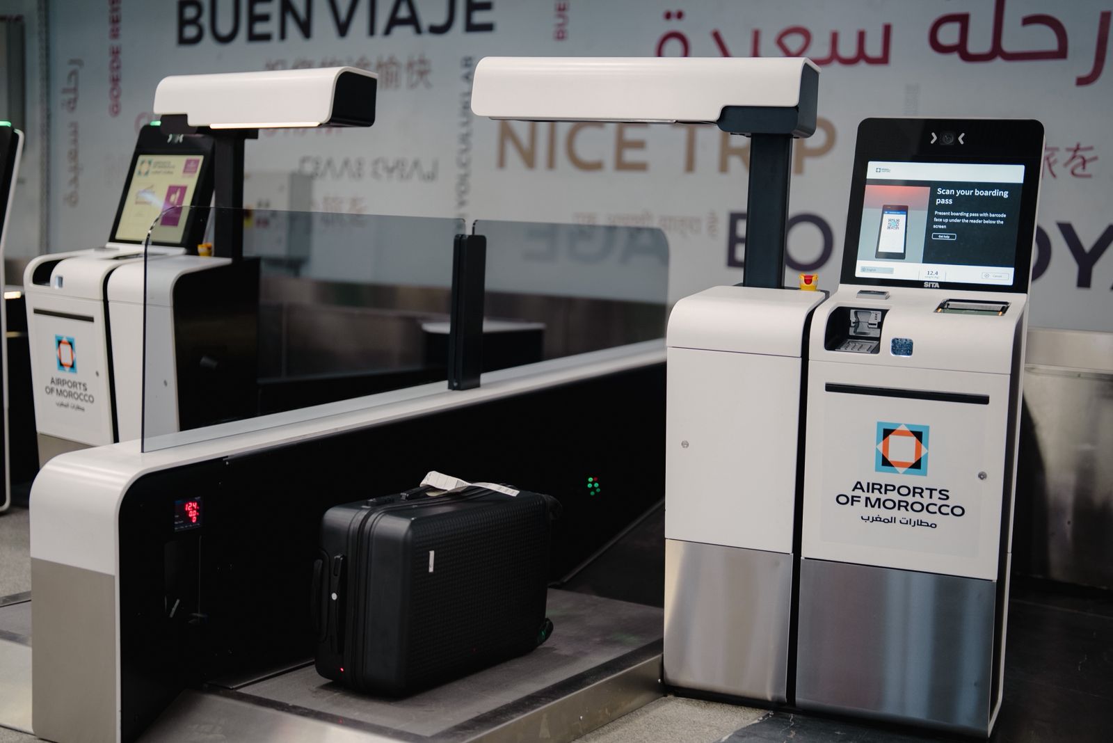مطارات المغرب تعمم خدمة إيداع الأمتعة ذاتيا لتقليص وقت الانتظار