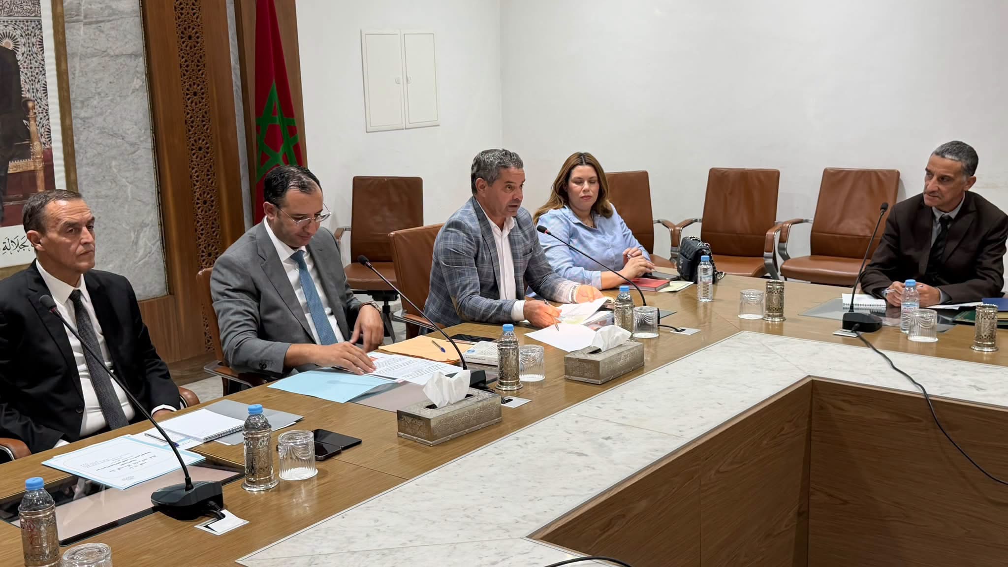 مجموعة جماعات «مراكش آسفي للتوزيع» تصادق بالإجماع على نقاط دورة أكتوبر والتزام بمعالجة الملفات العالقة