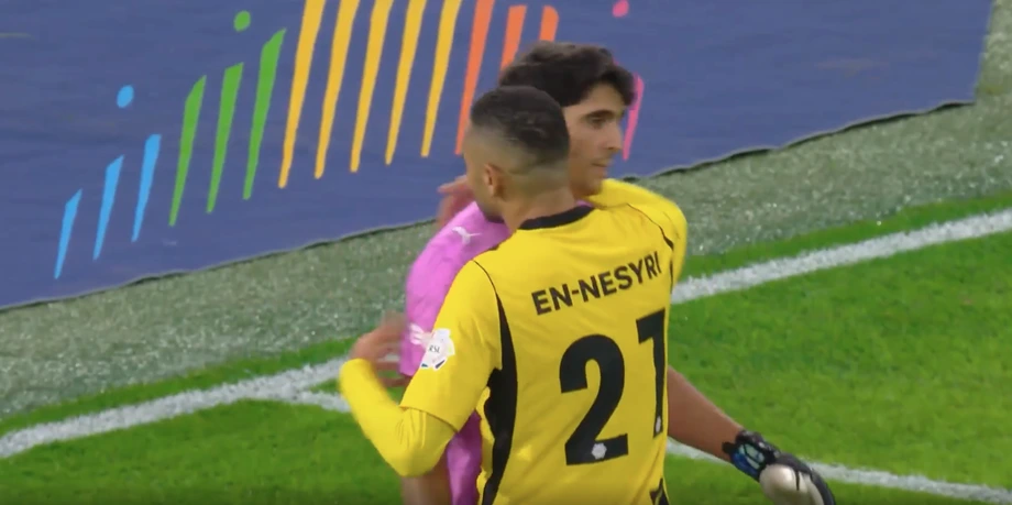 النصيري يسجل في شباك الهلال ويرفض الاحتفال أمام بونو